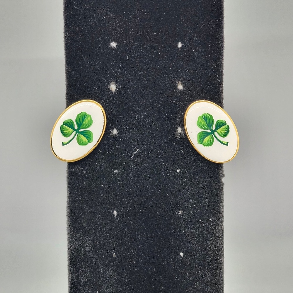 Oval Clip-On Earrings 2.2cm Enamel Shamrock Clover Gold Tone Fashion Jewelry